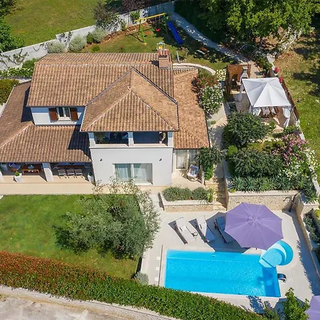 Vidova Ferienhaus
